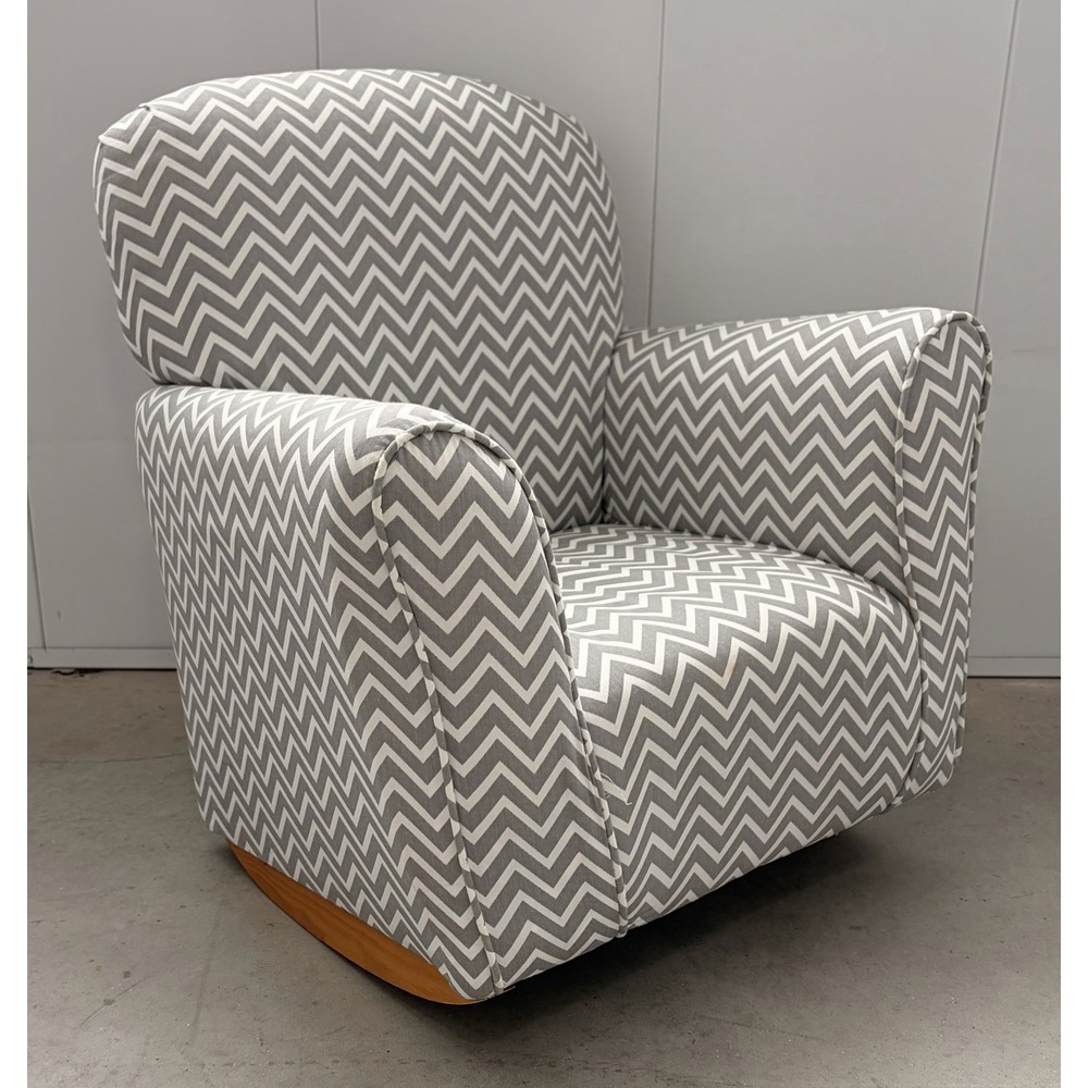 Chapter 3 Inc. Upholstered Grey White Chevron Juvenile Rocker Rocking Chair Kids